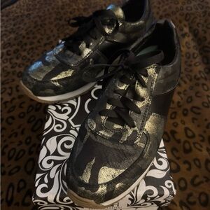 Women's Black Metallic Camouflage Lace-Up Athletic Sneakers
